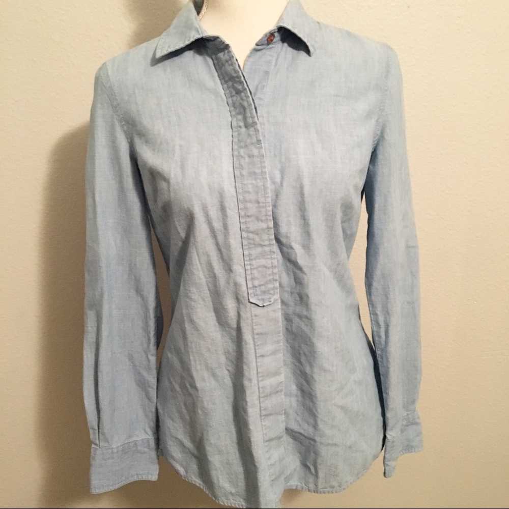 Vineyard Vines Light Blue Button-Down Shirt